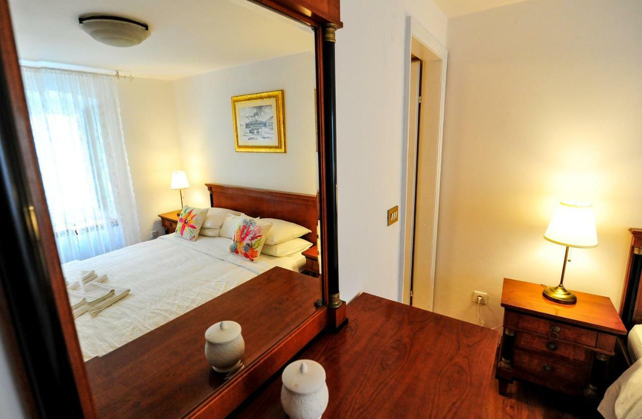 House Vilovic Korcula Apartment ภายนอก รูปภาพ